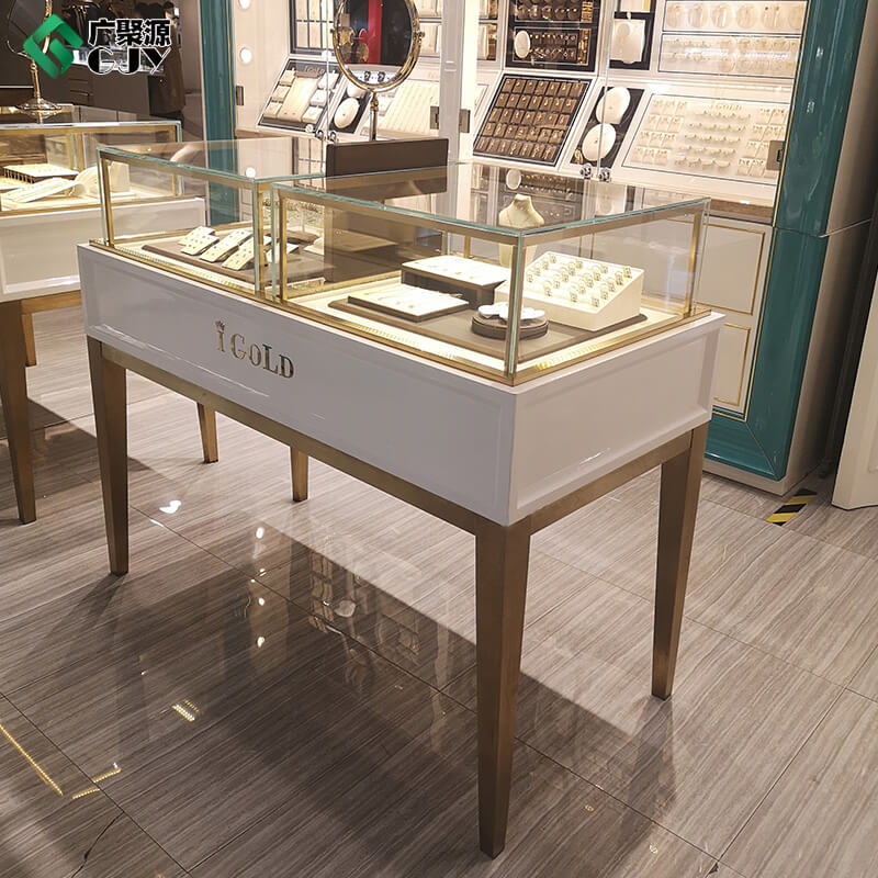 display case