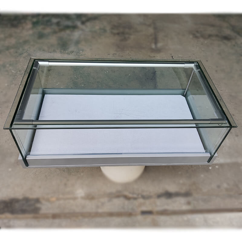 display case