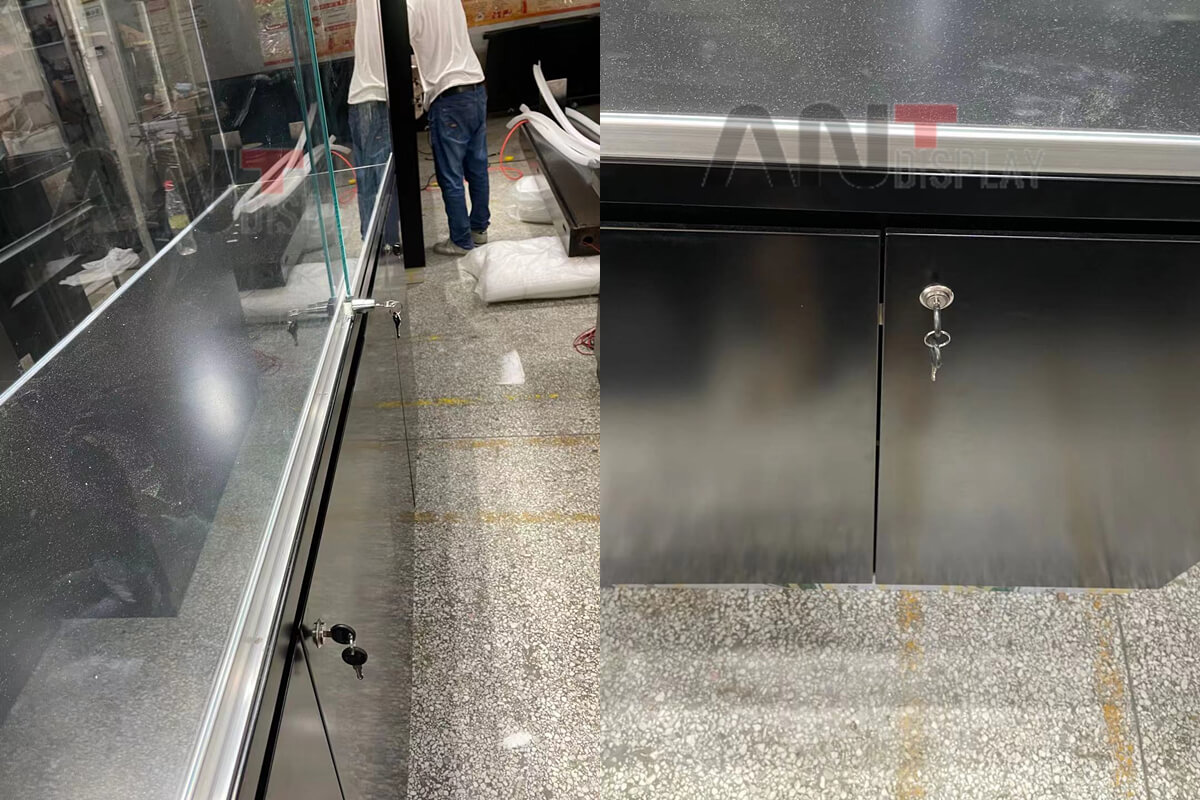 retail cabinet