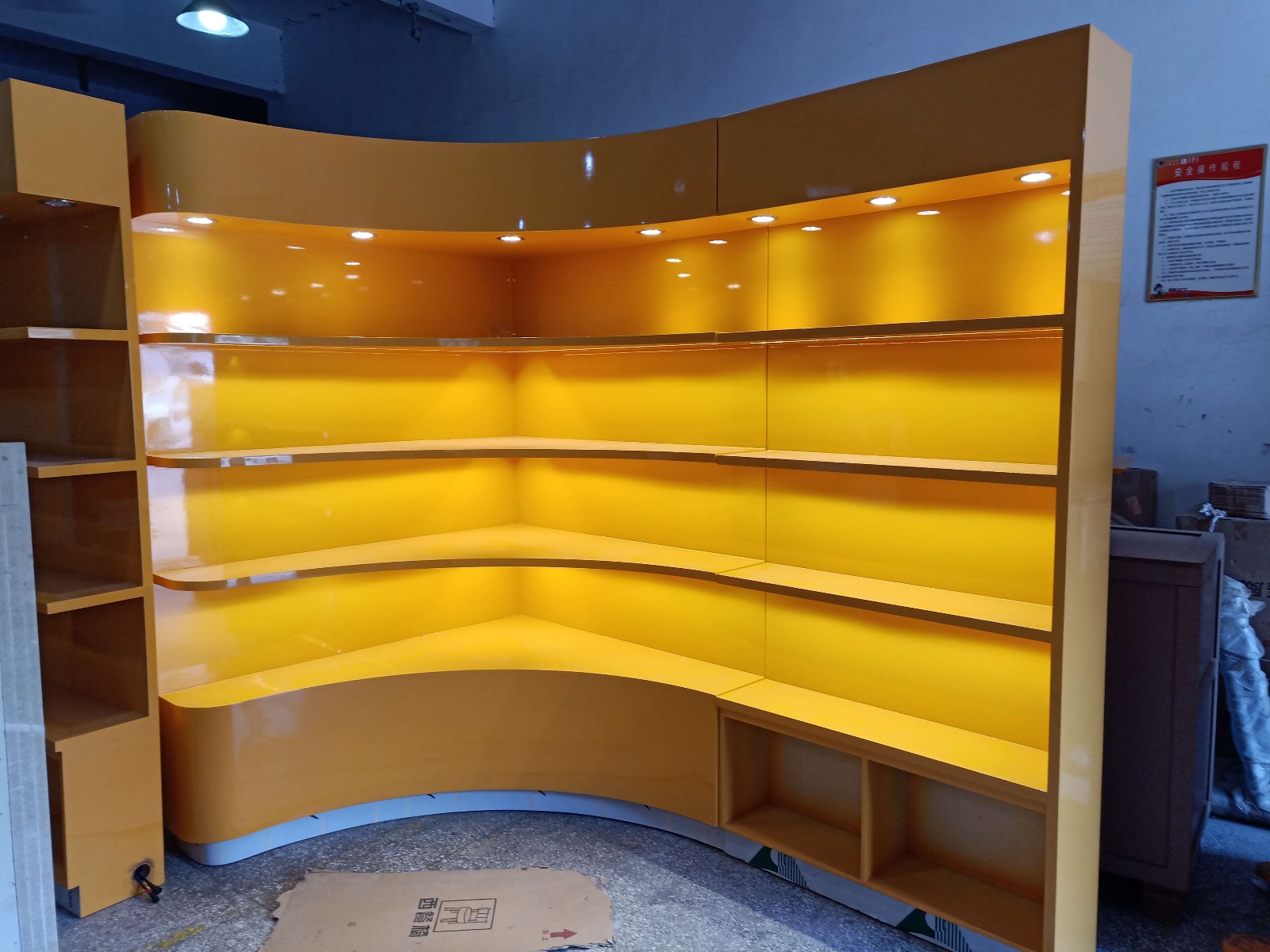 WALL CABINET