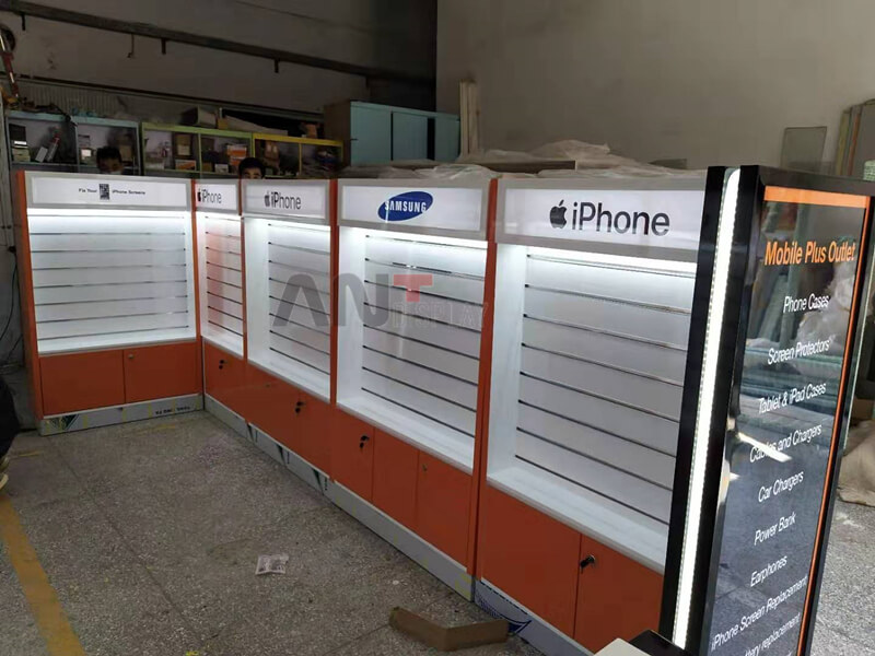 retail phone stand