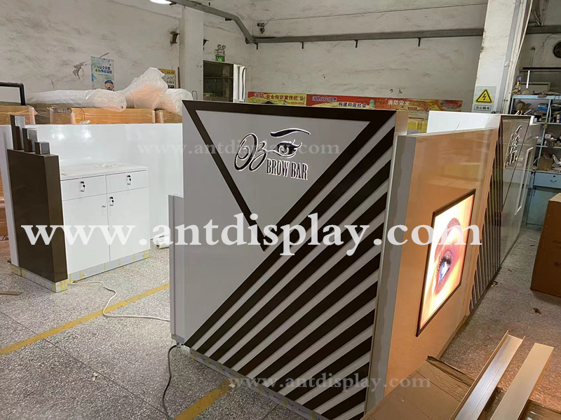 beauty salon kiosk