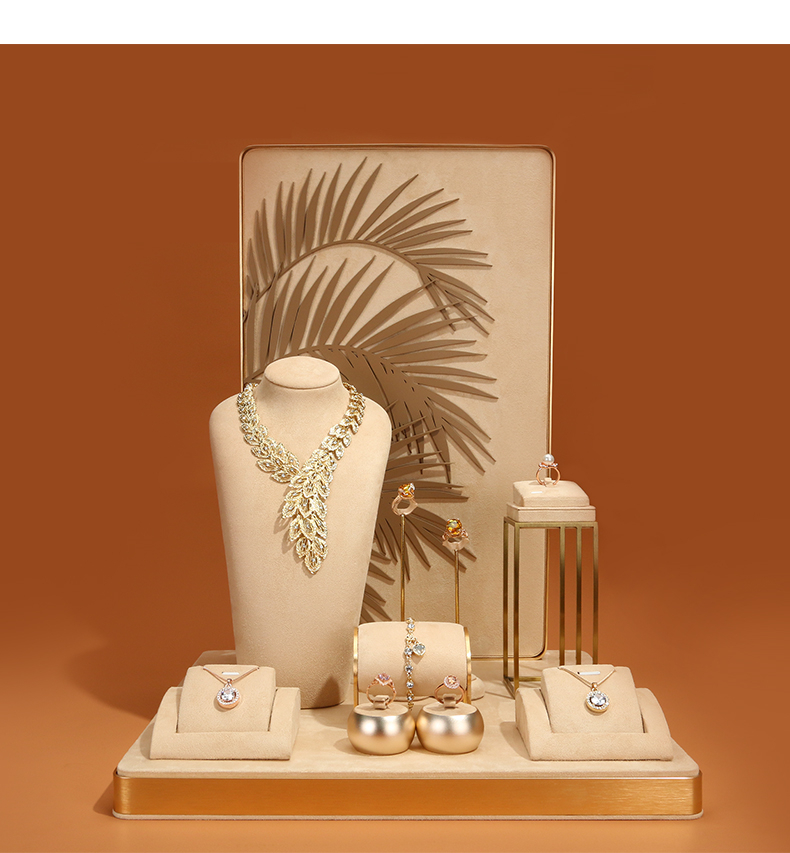 jewelry display