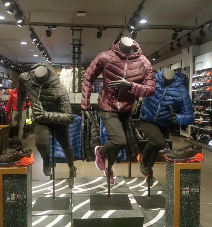 mannequins