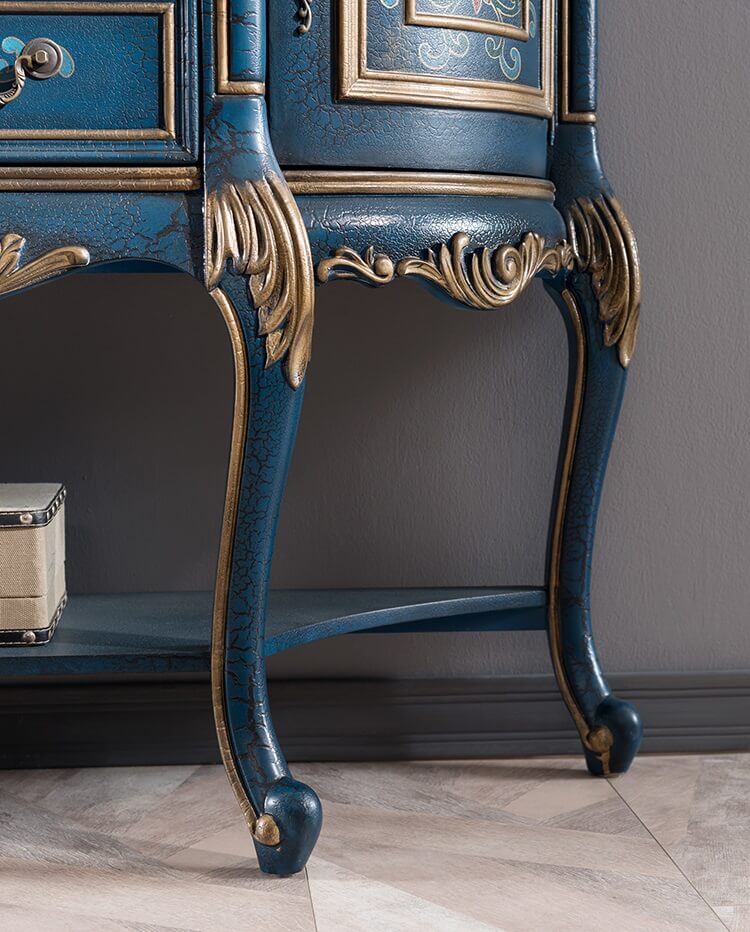 high-end table