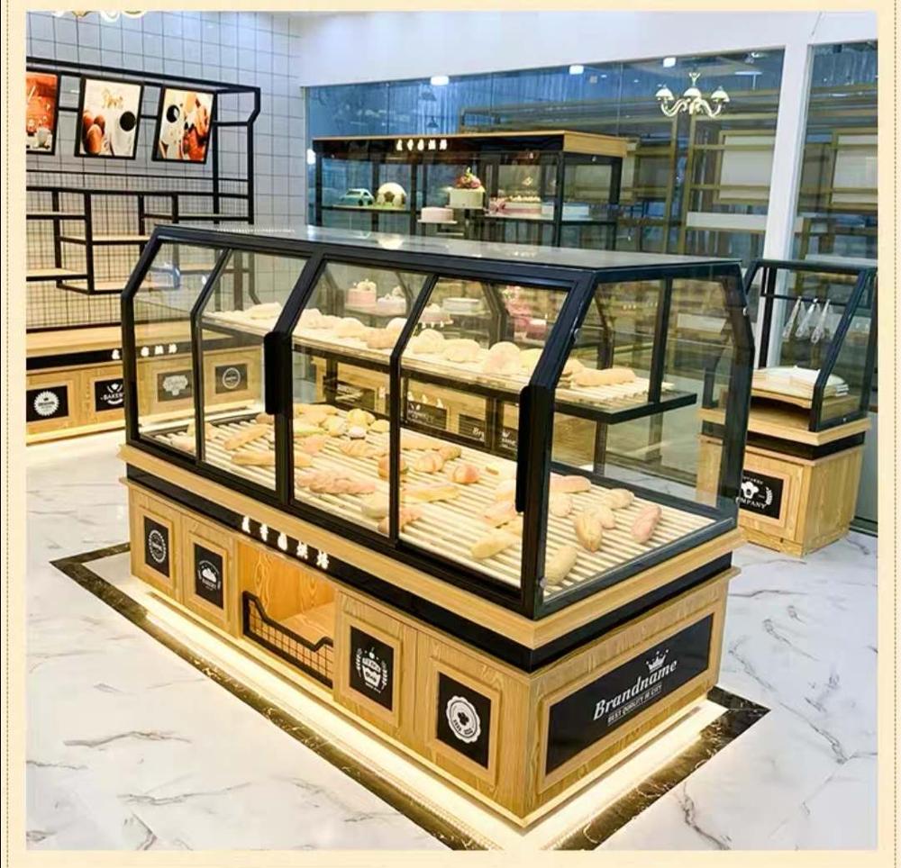 cake retail showcases