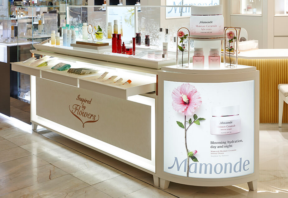 makeup display counter