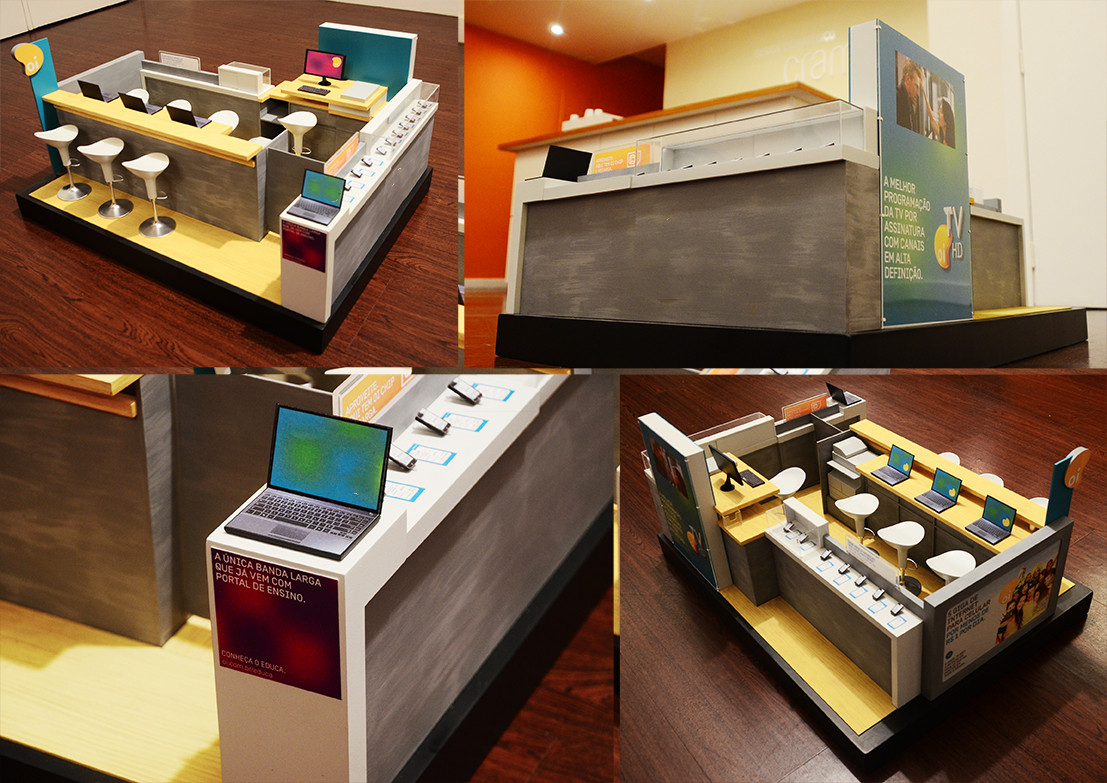  Electronic Display Booth