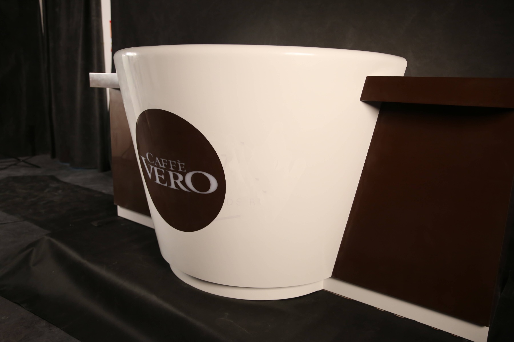  Bar Counter