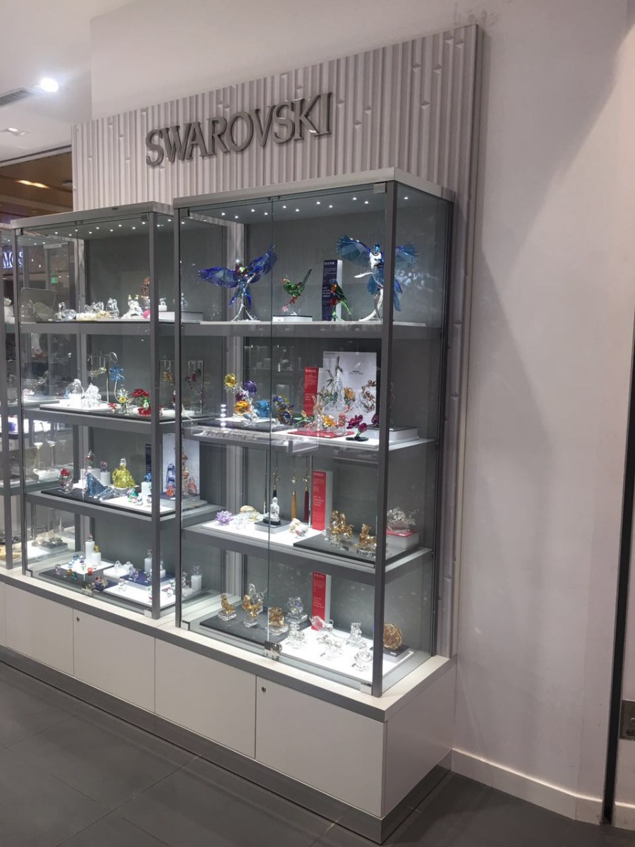 glass transparent showcase