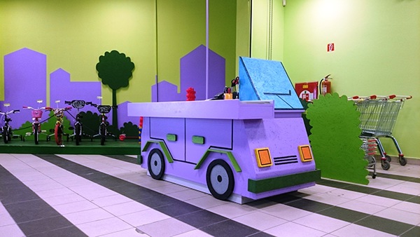 toy store