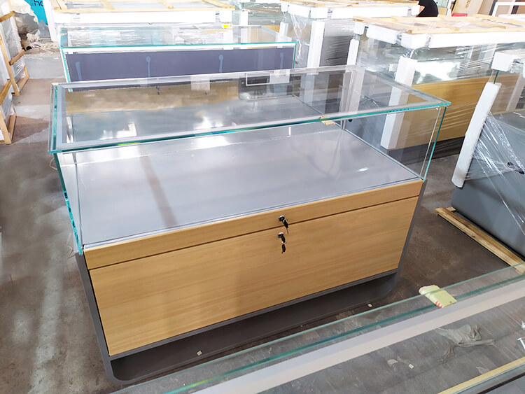 Famous Metal Cellphone Table