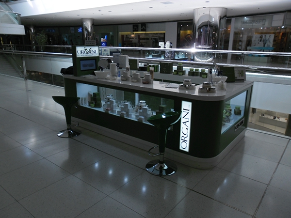 Salon Makeup Counter 