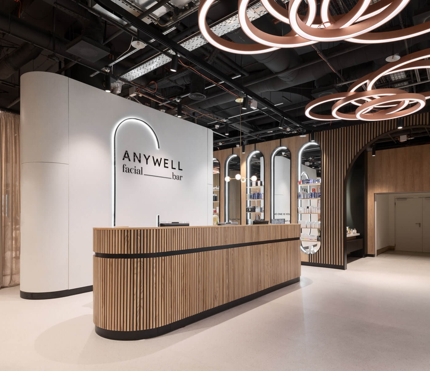 hotel reception counter 
