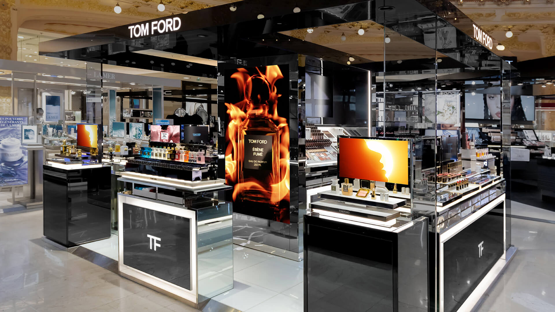cosmetic kiosk