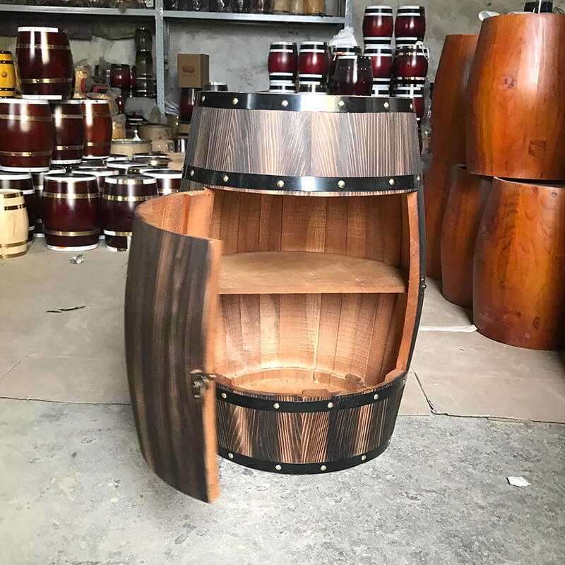 Ant wooden barrel decoration