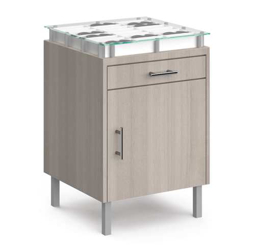 eyeglasses display table