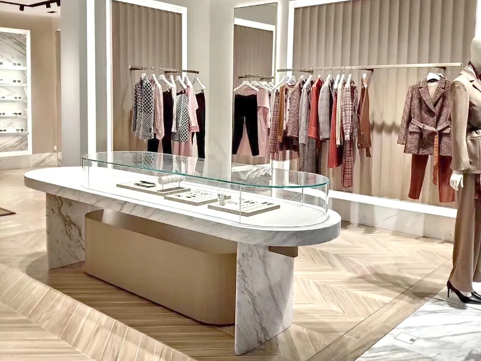 clothing store design