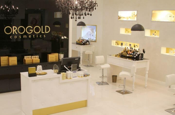 cosmetic display counter